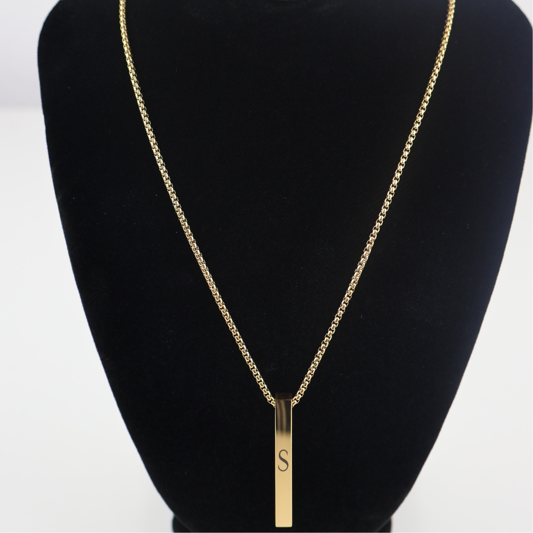 Personalisierte 3D-Halskette – Dein individuelles Statement in Gold, Schwarz oder Silber